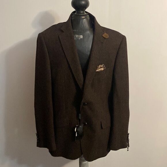 Bachrach Other - Backrach Brown Herringbone  superfine wine yarn sportscoat, 42R
